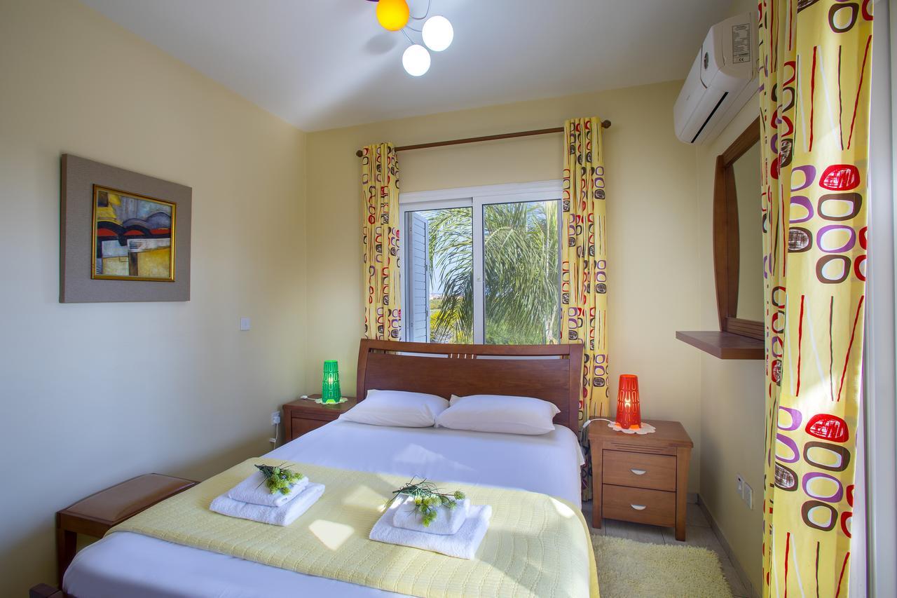 Ayia Napa Tropical Beach Villa Exterior photo